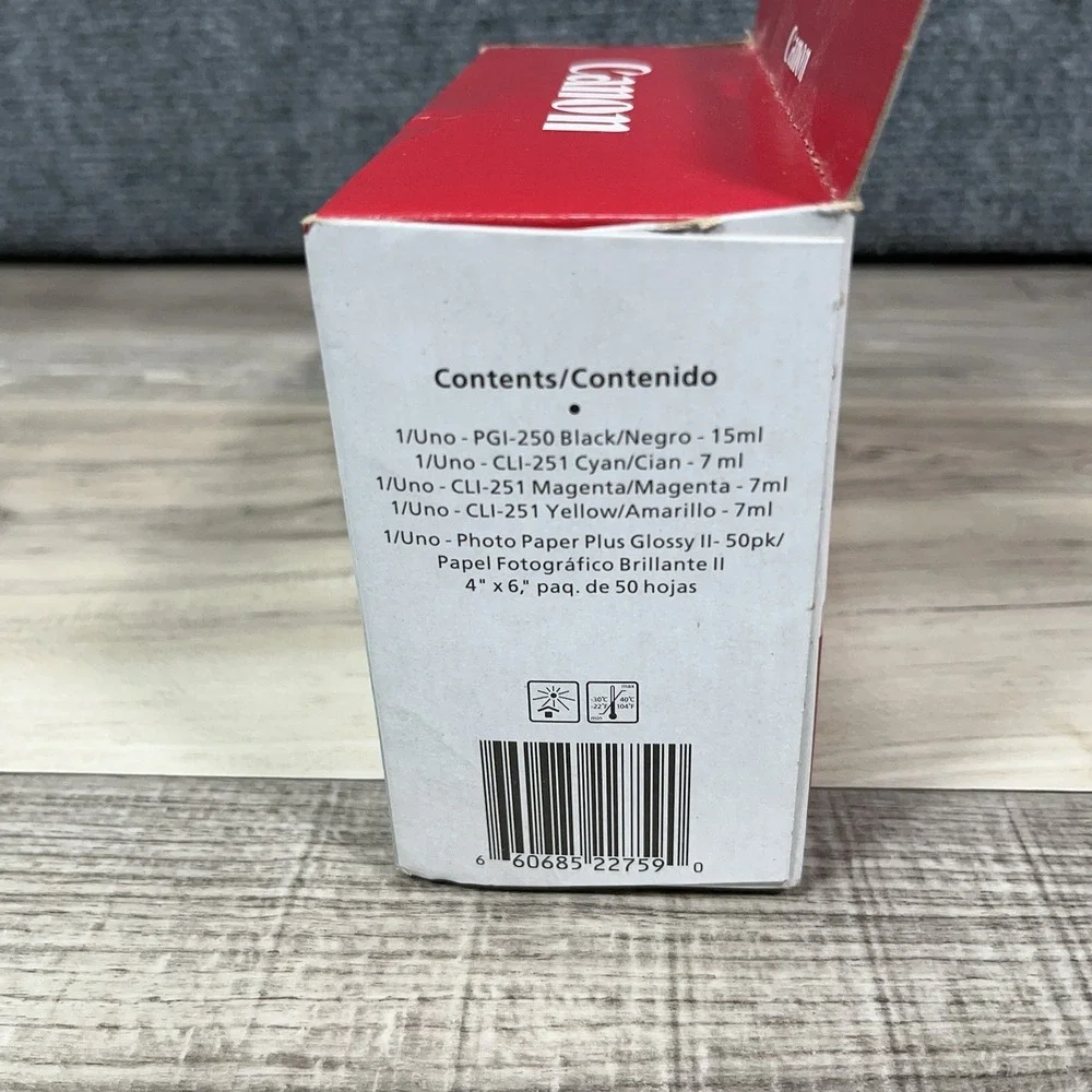 Canon PGI-250/CLI-251 ComboPack with 50 Sheets Photo Paper ChromaLife 100+
